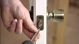 Keystone Locksmith Shop Boston, MA 617-294-6207 - changing-locks